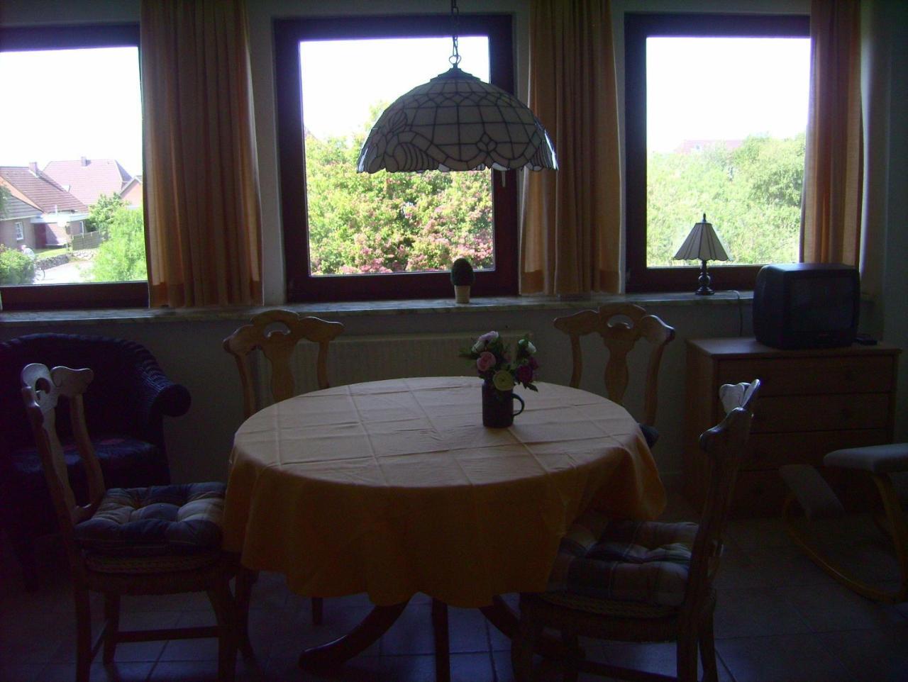 Haus-Halligblick-Ferienwohnung-Hamburger-Hallig Dagebull Bagian luar foto